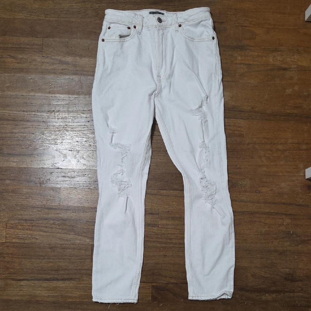 Abercrombie & Fitch Distressed High Rise Slim
